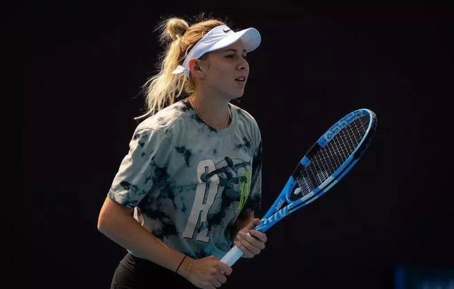 威金顿遭包 威金顿遭包